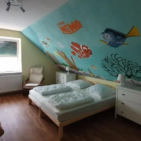 Ferienwohnung-in-mecklenburg-am-kritzower-see-mit-ruderboot