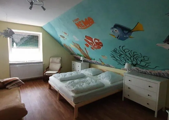 Ferienwohnung-in-mecklenburg-am-kritzower-see-mit-ruderboot